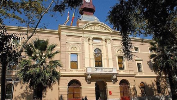 La imagen tiene un atributo ALT vacío; su nombre de archivo es seu_districte_sant_marti_1-570x321.jpg